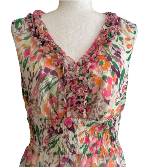 Dress Barn Dress Floral Garden Ruffled V-Neck Sleeveless Smocked Waist Size 8 - Picture 3 of 12